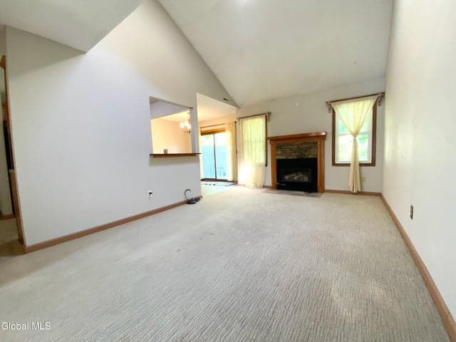 504 Townwood Drive, Guilderland, NY, photo 4