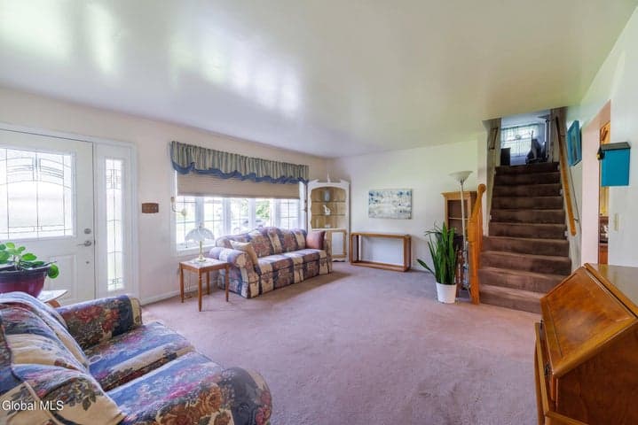127 Sylvia Lane, Rotterdam, NY, photo 5