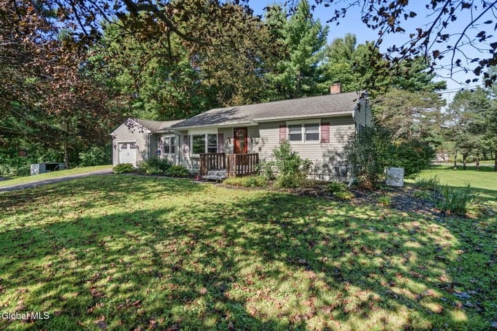 459 Moonlawn Road, Brunswick, NY