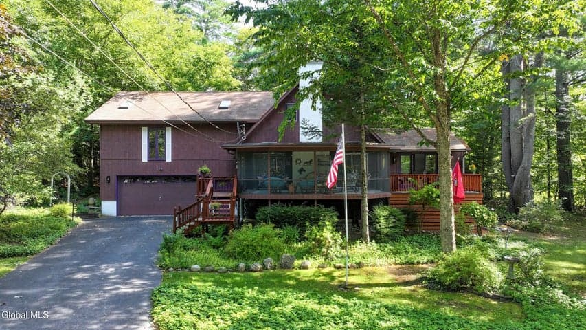 44 Brant Lake Estates Road, Horicon, NY