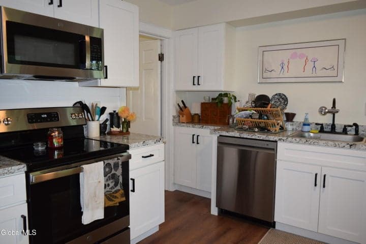 6 Bacon Street, Glens Falls, NY, photo 4
