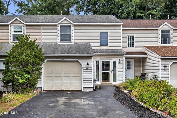 510 Elk Circle, Milton, NY, photo 2