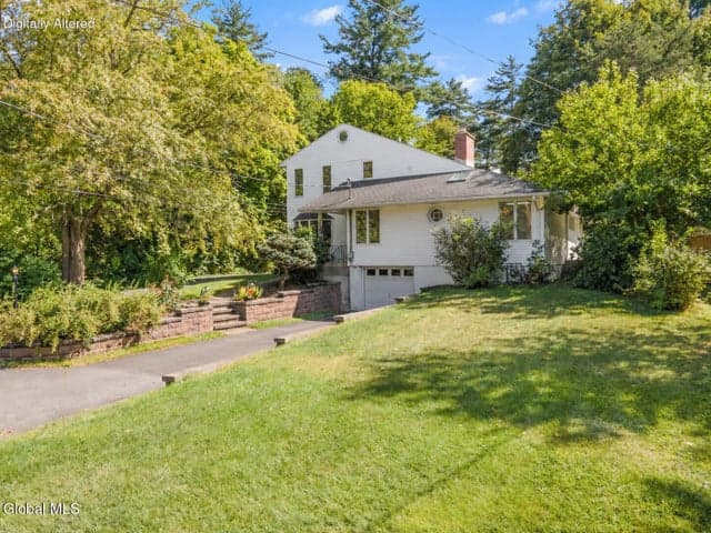 796 Feura Bush Road, Delmar, NY