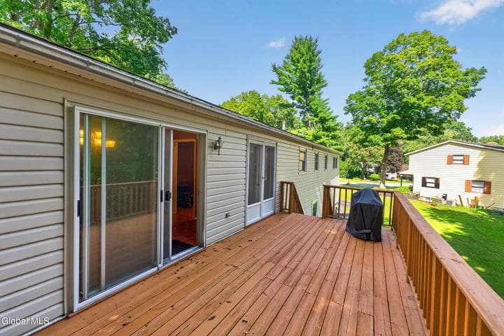 9 Meadow Valley Drive, Clifton Park, NY, photo 5