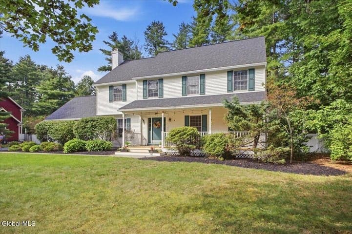 39 Algonquin Drive, Queensbury, NY, photo 2