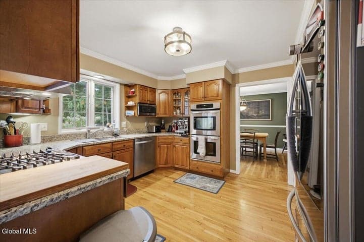39 Algonquin Drive, Queensbury, NY, photo 5