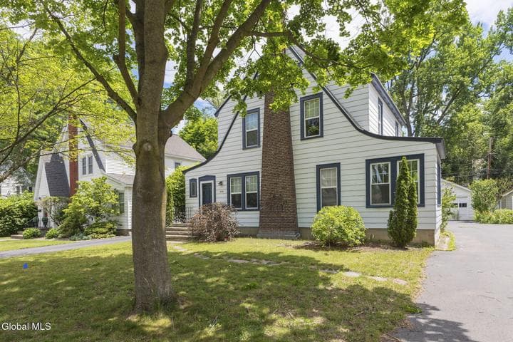 1476 Regent Street, Niskayuna, NY, photo 1