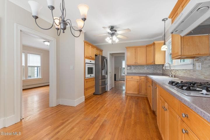 1476 Regent Street, Niskayuna, NY, photo 3