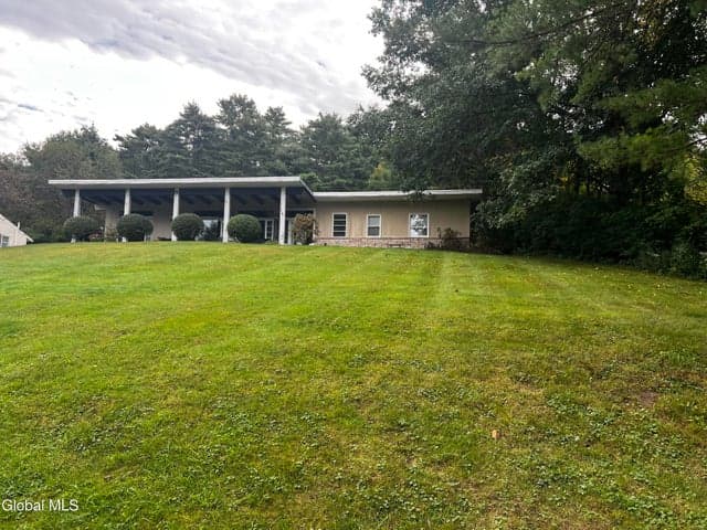 8 County Road 25, Granville, NY