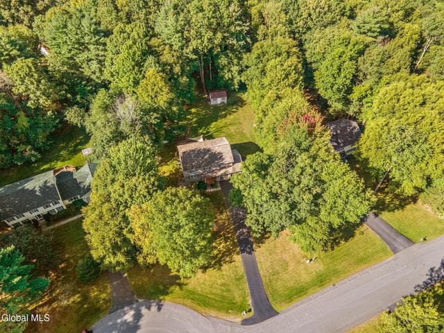 3 Pineridge Court, Greenfield, NY, photo 4