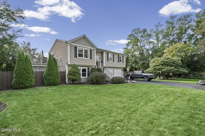 145 Shirley Drive, Schenectady, NY, photo 2