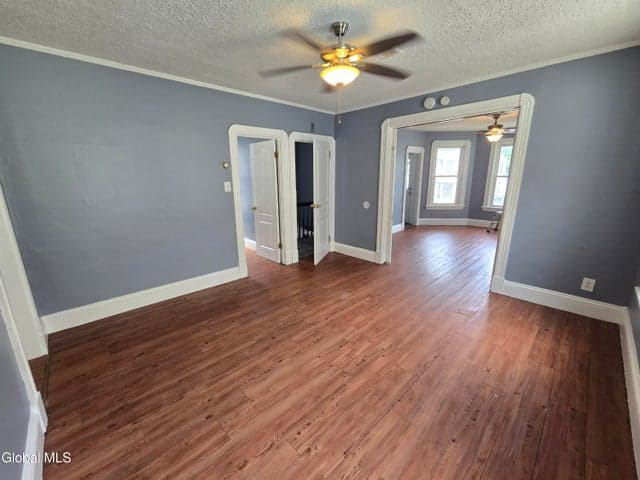 539 Summit Avenue, Schenectady, NY, photo 3