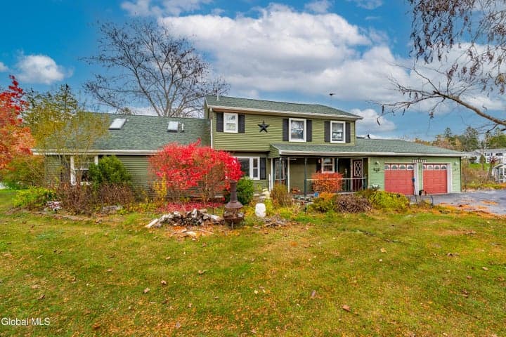 379 Ny Highway 355, Poestenkill, NY