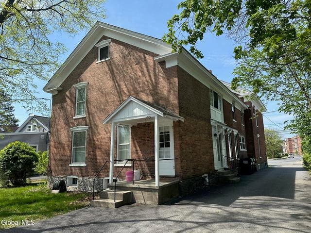 85 Bay Street, Glens Falls, NY, photo 3