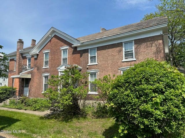 85 Bay Street, Glens Falls, NY, photo 5