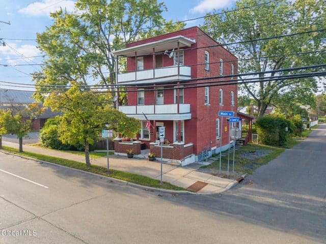 29 Main Street, Ravena, NY