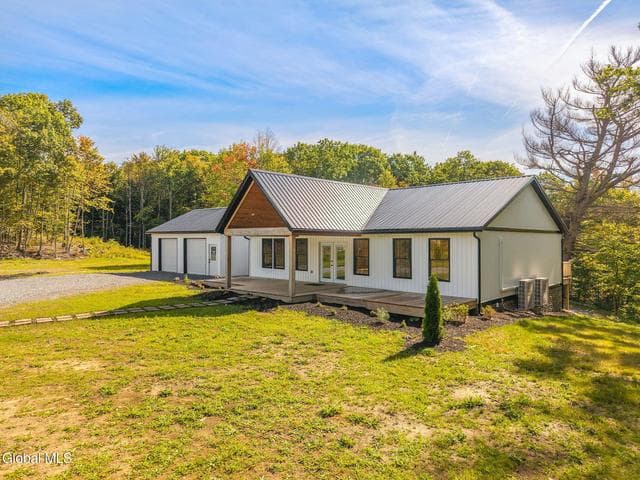 224 Willie Road, Johnstown, NY, photo 2
