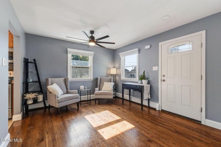 38 Loralee Drive, Colonie, NY, photo 4