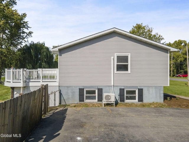 186 Middletown Road, Waterford, NY, photo 4