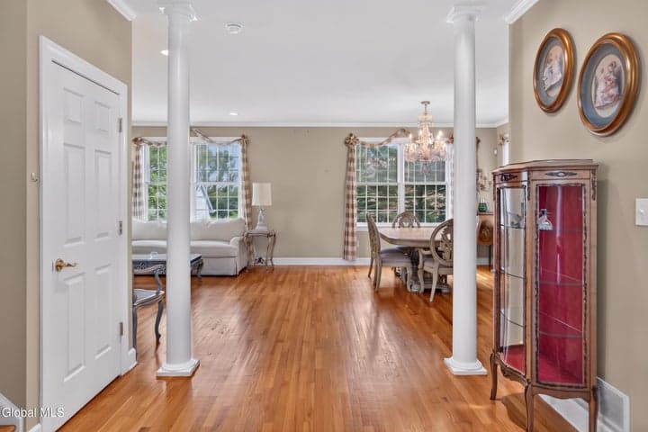 11 Whitman Common, Slingerlands, NY, photo 4