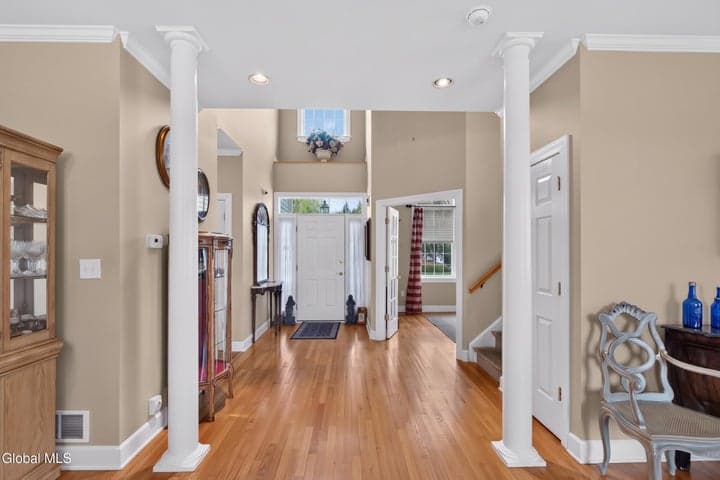 11 Whitman Common, Slingerlands, NY, photo 3