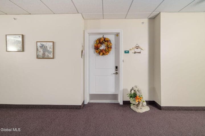 8 Wall Street #APT 437, Clifton Park, NY, photo 2