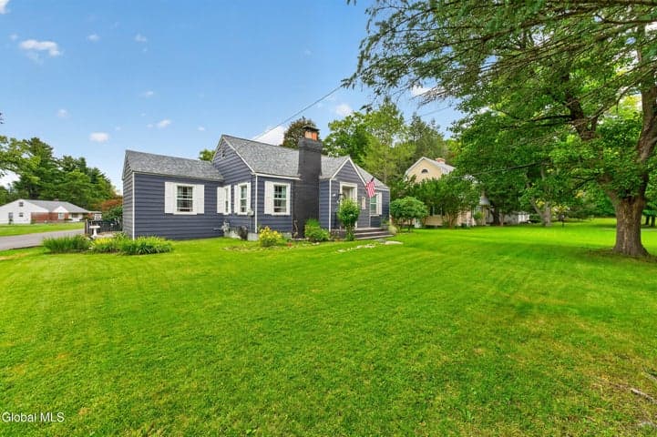 111 Brunswick Road, Brunswick, NY, photo 4