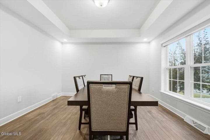 7 Cragmoor Lane, Colonie, NY, photo 5
