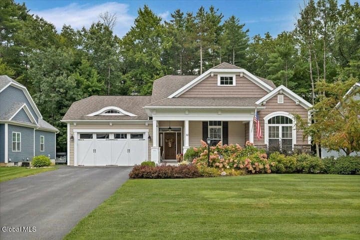 38 Admirals Way, Ballston Spa, NY, photo 1