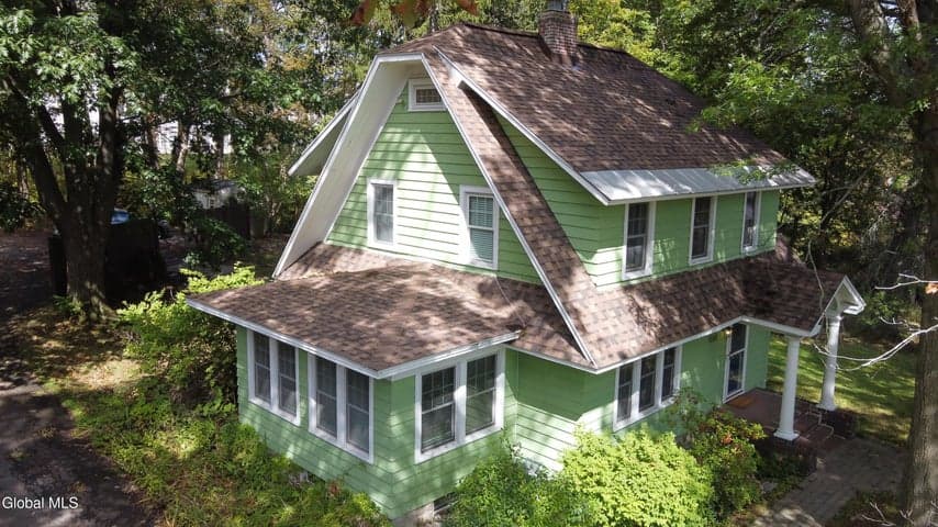 1505 Van Antwerp Road, Niskayuna, NY