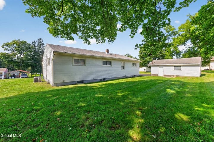 129 S Pearl Street, Schaghticoke, NY, photo 3