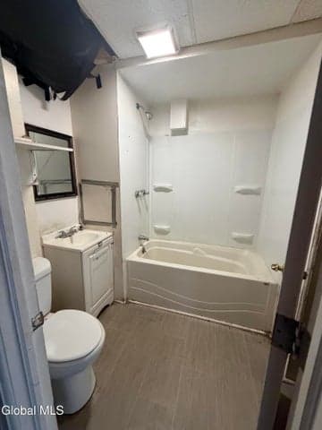 211 4th Street, Troy, NY, photo 5