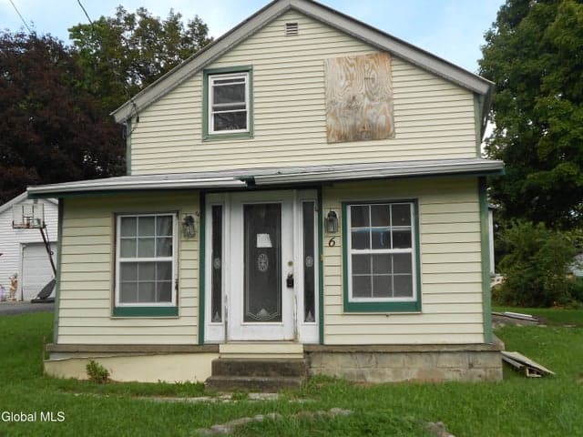 6 Center Street, Stillwater, NY, photo 1