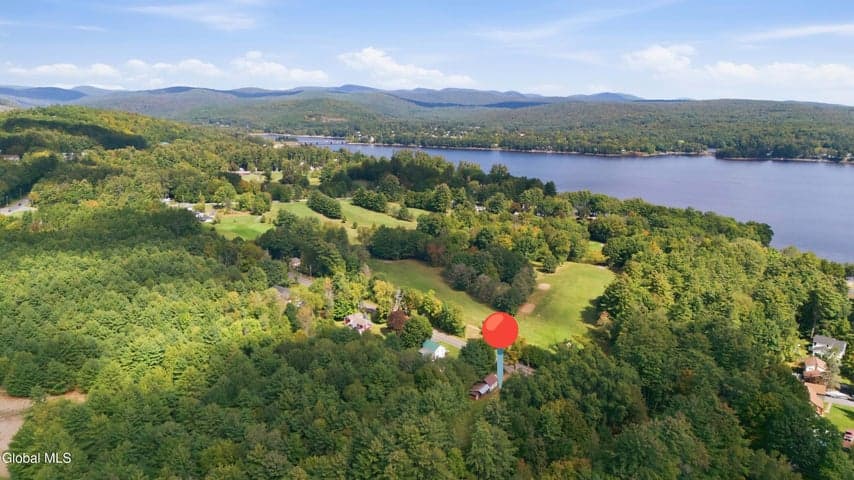 392 County Highway 152, Mayfield, NY, photo 3