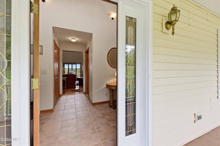2782 Furbeck Road, Guilderland, NY, photo 4