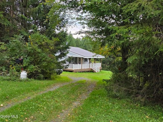 221 Stone Ridge Drive, Summit, NY, photo 2