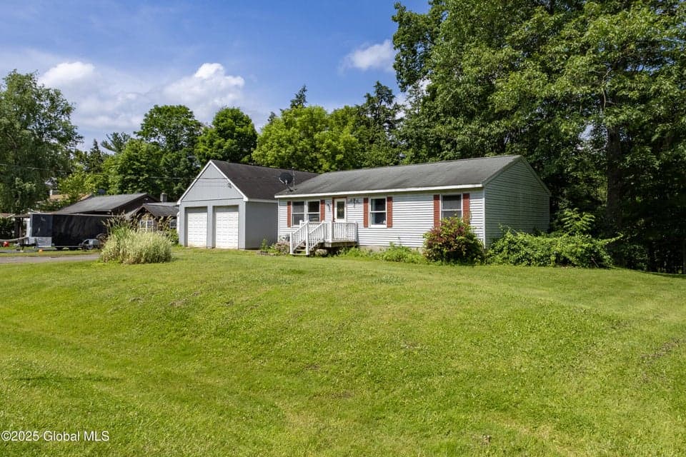 13 Eastside Drive, Clifton Park, NY 12019